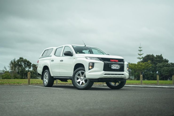 2020 Mitsubishi Triton 2.4D GLX 4WD 6AT, 2442cc, Diesel, 4 Door, Ute, 5 Seats, Automatic, 4WD, 103,670km