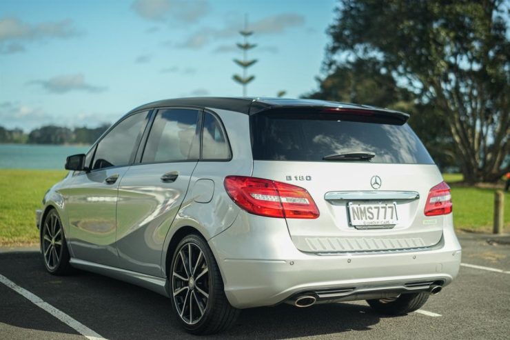 2012 Mercedes-Benz B180 1.6 Sports, 1600cc, Petrol, Hatchback, 5 Seats, Automatic, Front Wheel, 81,037km