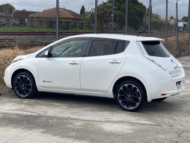 2014 Nissan Leaf 24X, Electric, Hatchback, Automatic, 104,028km