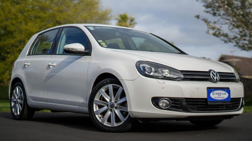 2010 Volkswagen Golf 1.4 TSi Highline Package, 1400cc, Petrol, Hatchback, 5 Seats (Leather), Automatic, 83,030km