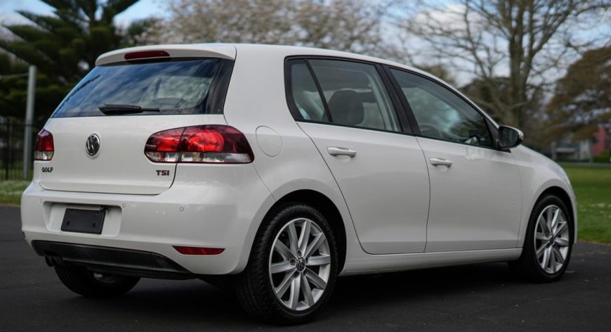 2010 Volkswagen Golf 1.4 TSi Highline Package, 1400cc, Petrol, Hatchback, 5 Seats (Leather), Automatic, 83,030km