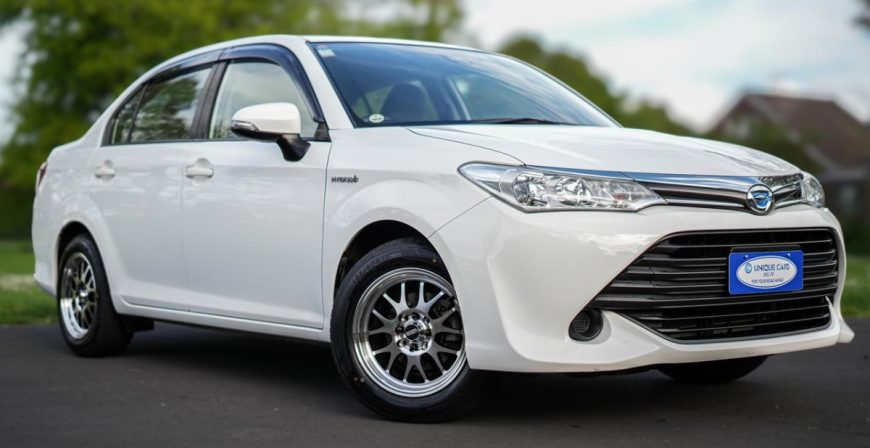 2017 Toyota Corolla Axio 1.5X Facelift, 1500cc, Hybrid, 4 Door, Sedan, 5 Seats, Automatic, Front Wheel, 125,450km