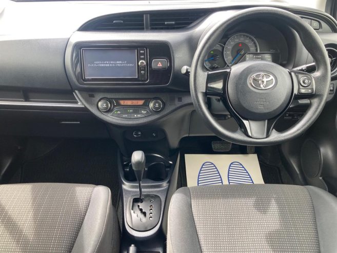 2017 Toyota Vitz 1.5 F Hybrid, 1500cc, 5 Door, Hatchback, 5 Seats, Automatic, 99,199km