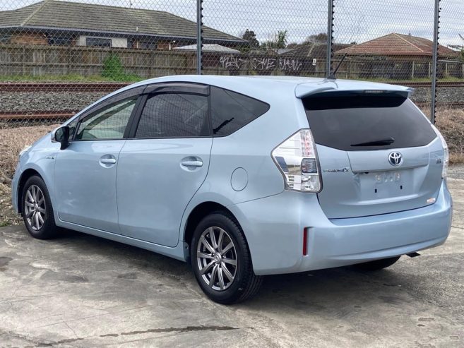 2012 Toyota Prius Alpha 1.8 Type S, 1800cc, Hybrid, 5 Door, Station Wagon, 5 Seats, Automatic, 95,393km