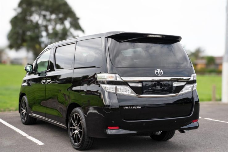 2014 Toyota Vellfire 24Z 8 Seater, 2400cc, Petrol, 5 Door, Van, Automatic, Front Wheel, 119,231km