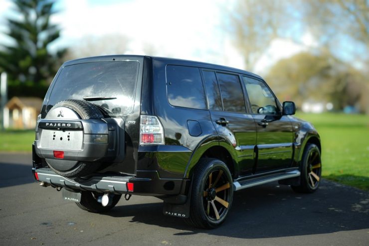 2013 Mitsubishi Pajero 3.2D GR Long Wide, 3200cc, Diesel, 5 Door, RV-SUV, 7 Seats, Automatic, 4WD, 147,579km