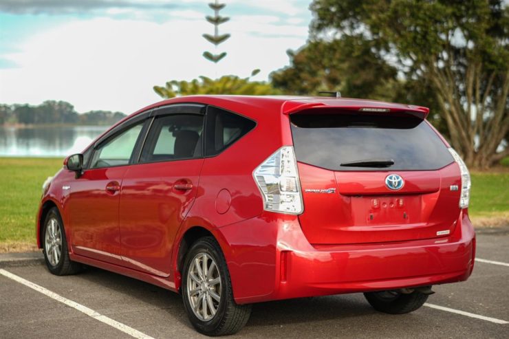 2013 Toyota Prius Alpha 1.8S 7 Seater, 1800cc, Hybrid, 5 Door, Station Wagon, Automatic, Front Wheel, 112,086km