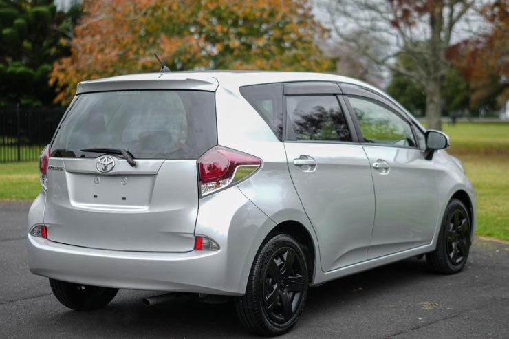 2015 Toyota Ractis 1.3 Type X Facelift, 1300cc, Petrol, Hatchback, 5 Seats, Automatic, Front Wheel, 88,215km