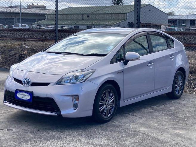 2014 Toyota Prius 1.8 Type S Facelift, 1800cc, Hybrid, 5 Door, Hatchback, 5 Seats, Automatic, Front Wheel, 112,240km