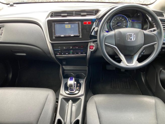 2015 Honda Grace Type LX Hybrid, 1500cc, Hybrid, Sedan, Automatic, Front Wheel, 103,562km