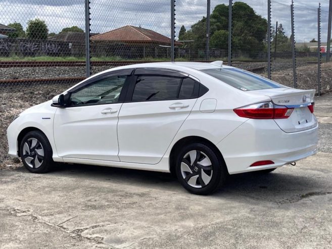 2015 Honda Grace Type LX Hybrid, 1500cc, Hybrid, Sedan, Automatic, Front Wheel, 103,562km