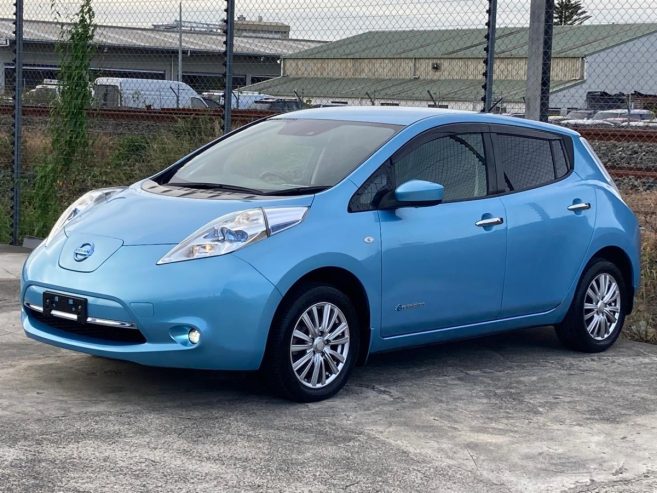 2016 Nissan Leaf 30X, Electric, 5 Door, Hatchback, Automatic, Front Wheel, 86,750km