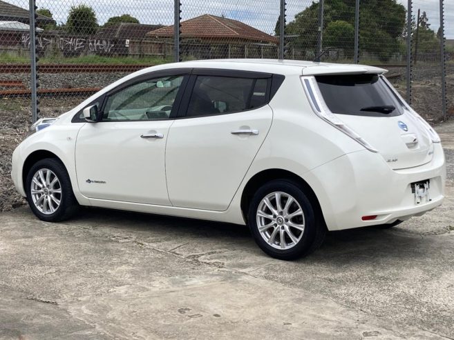 2016 Nissan Leaf 30X Side Airbags, Electric, 5 Door, Hatchback, Automatic, Front Wheel, 57,260km