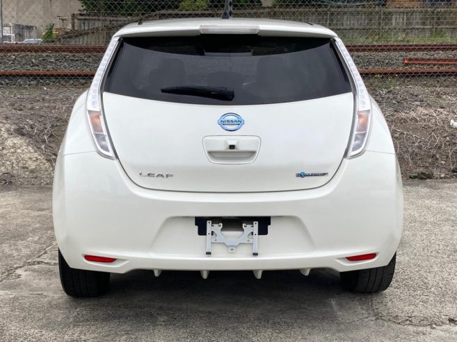 2016 Nissan Leaf 30X Side Airbags, Electric, 5 Door, Hatchback, Automatic, Front Wheel, 57,260km