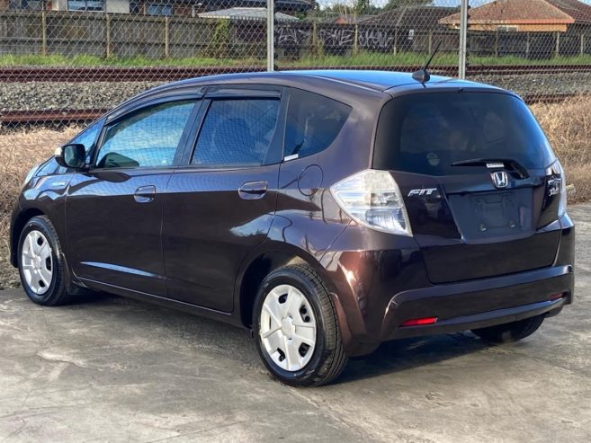 2012 Honda Fit Hybrid Smart Selection, 1300cc, Hatchback, Automatic, 98,052km