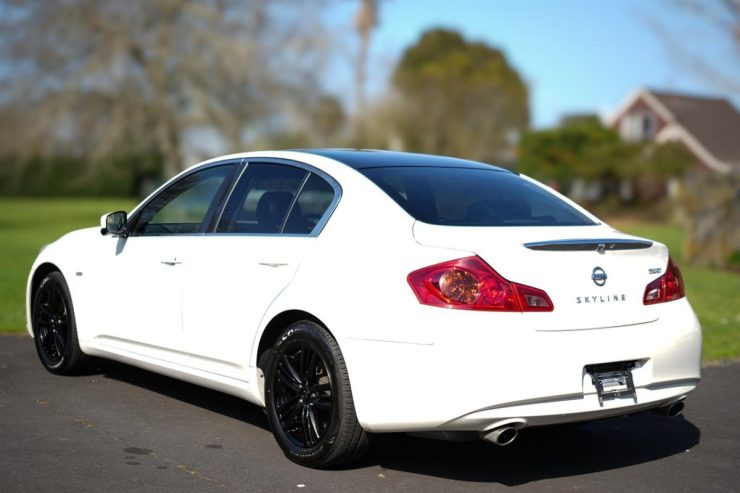 2013 Nissan Skyline 250GT Type V, 2500cc, Petrol, 4 Door, Sedan, 5 Seats, Automatic, Rear Wheel, 106,200km