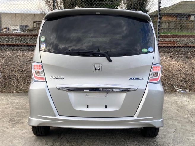 2012 Honda Freed 1.5 Hybrid 7 Seater, 1500cc, Hatchback, Automatic, 116,740km