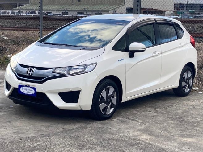 2014 Honda Fit 1.5 Hybrid L Package, 1500cc, Hatchback, 5 Seats, Automatic, 106,449km