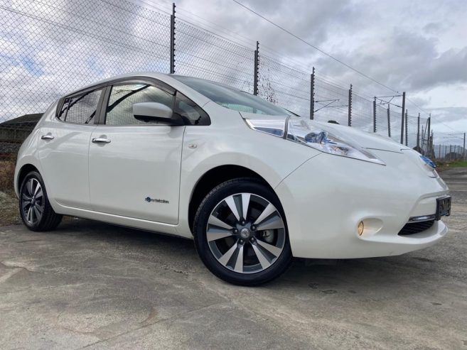 2017 Nissan Leaf 30G With Bose Audio System, Electric, Hatchback, Automatic, 84,864km