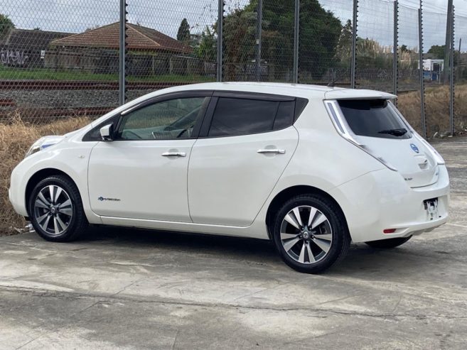 2017 Nissan Leaf 30G With Bose Audio System, Electric, Hatchback, Automatic, 84,864km