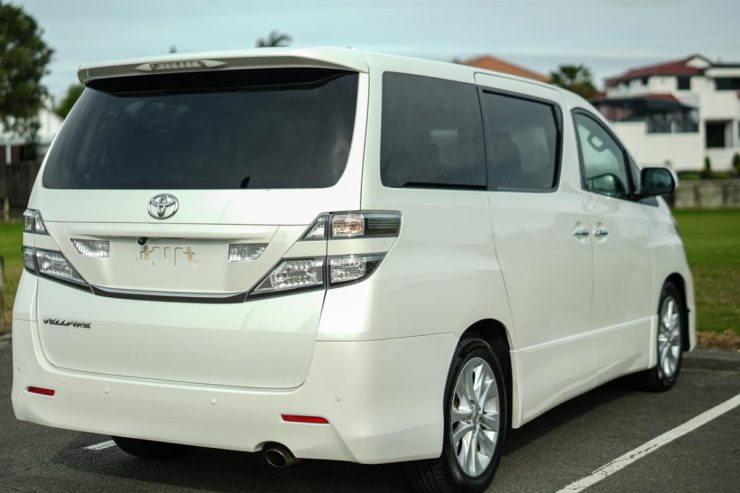 2009 Toyota Vellfire 240Z 7 Seater, 2400cc, Petrol, 5 Door, Van, Automatic, Front Wheel, 109,056km