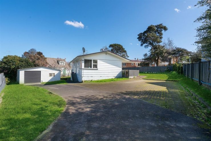 10 lots RC & EPA both approved, 18 Dellwood Avenue, Henderson, Auckland