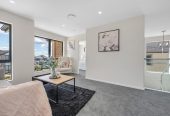 Urgent sale, 54 Drumbuoy Drive, Flat Bush, Auckland