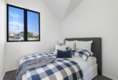 Urgent Sale, 4/20 Fairview Road, Mt Eden, Auckland