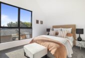 Urgent Sale, 4/20 Fairview Road, Mt Eden, Auckland