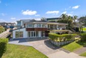 12 McCrystal Avenue, Bucklands Beach, Auckland