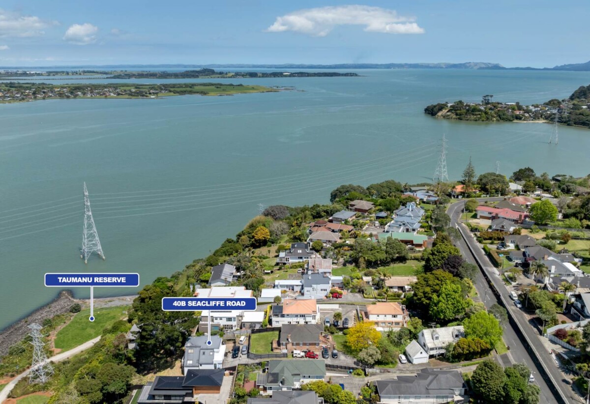 URGENT SALE, 40B Seacliffe Road, Hillsborough, Auckland