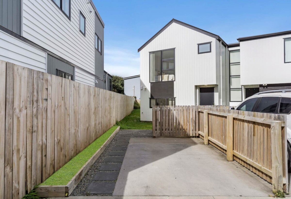 1F Gloucester Road, Manurewa, Auckland