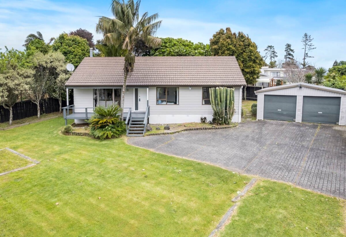 24 Pinehurst Place, Wattle Downs, Auckland