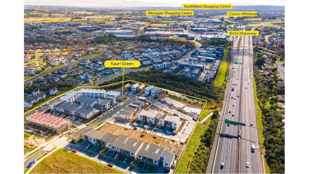 13-31 Kuaha Road Westgate, Auckland