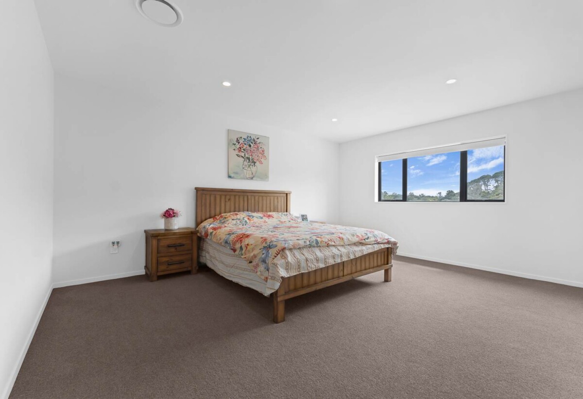 8 Teoteo Place, Flat Bush, Auckland