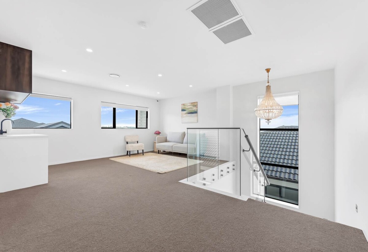 8 Teoteo Place, Flat Bush, Auckland