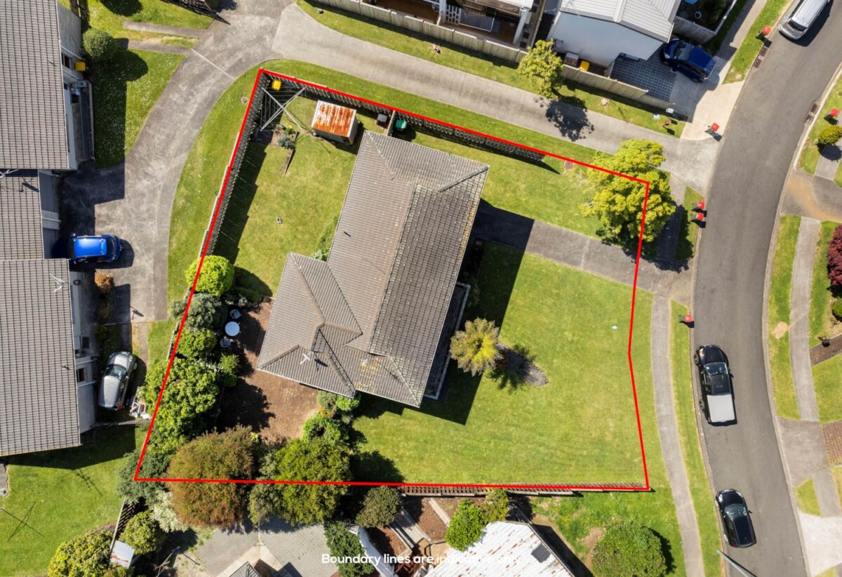 7 Sirius Place, Botany Downs, Auckland