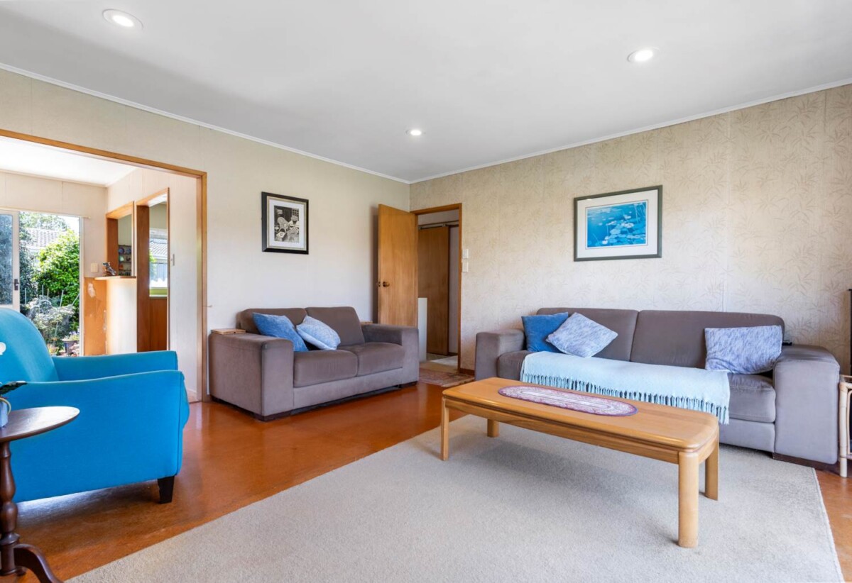 7 Sirius Place, Botany Downs, Auckland