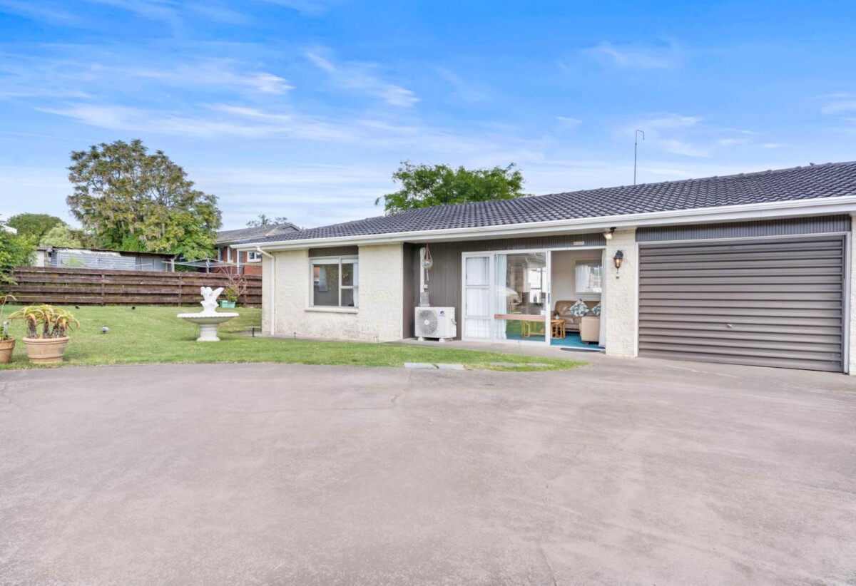 1/6 Hemsway Place, Sunnyhills, Auckland
