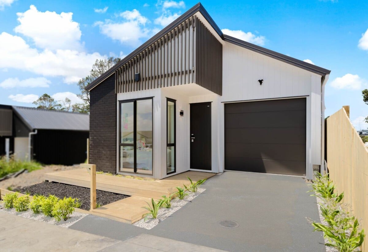 25 Puhikawa Street, Massey, Auckland