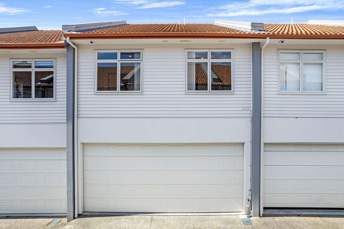 15/44 Carlos Drive Flat Bush, Auckland