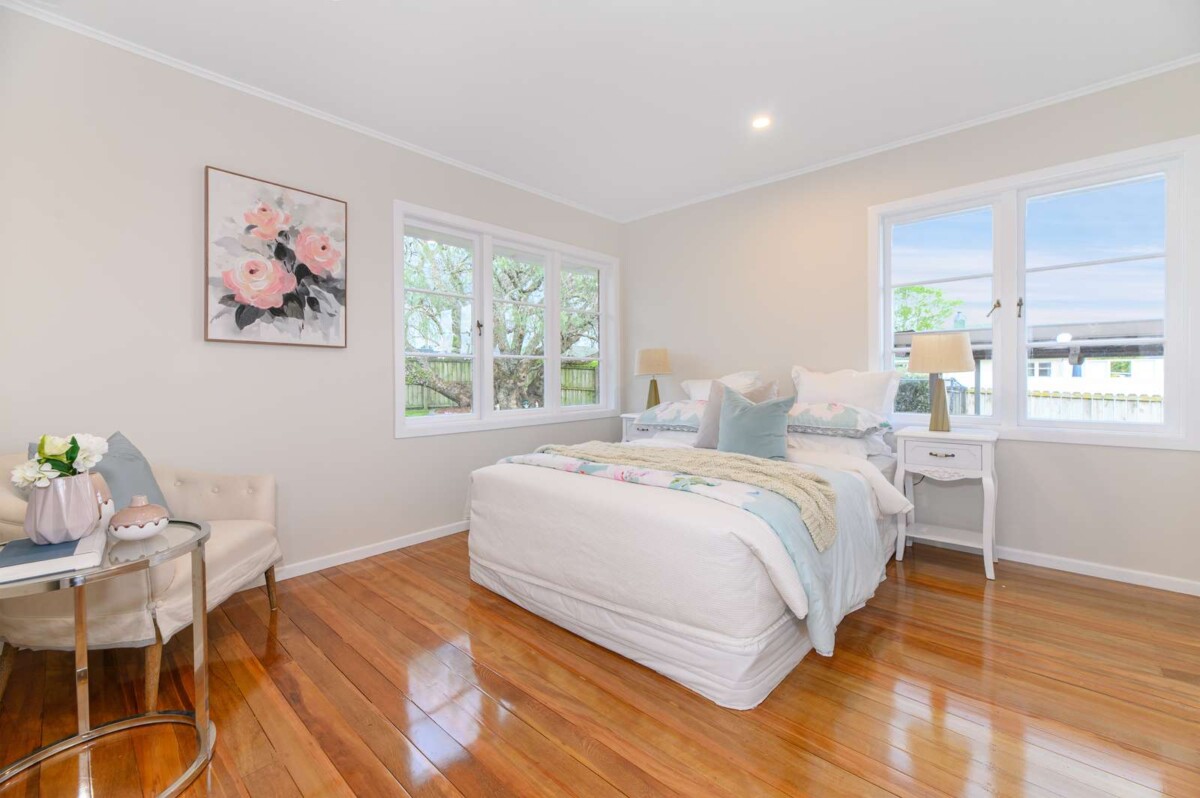 38 Neil Avenue Te Atatu Peninsula, Auckland