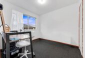 One 3 bedrooms house and one 4 bedrooms house, 68 & 68A Israel Avenue, Clover Park, Auckland