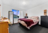 One 3 bedrooms house and one 4 bedrooms house, 68 & 68A Israel Avenue, Clover Park, Auckland