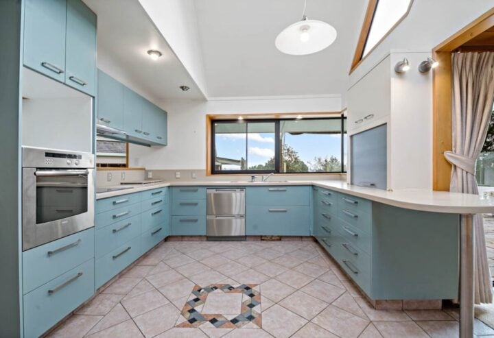 4 beds 2 baths house on 4.3571ha section, 0.7 km to Mission Heights Primary School, Live, Hold or Develop, 568 Ormiston Road, Flat Bush, Auckland