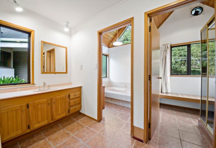 4 beds 2 baths house on 4.3571ha section, 0.7 km to Mission Heights Primary School, Live, Hold or Develop, 568 Ormiston Road, Flat Bush, Auckland