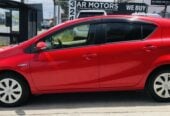 2012 Toyota Aqua HYBRID Hatchback Automatic, 105,800 km