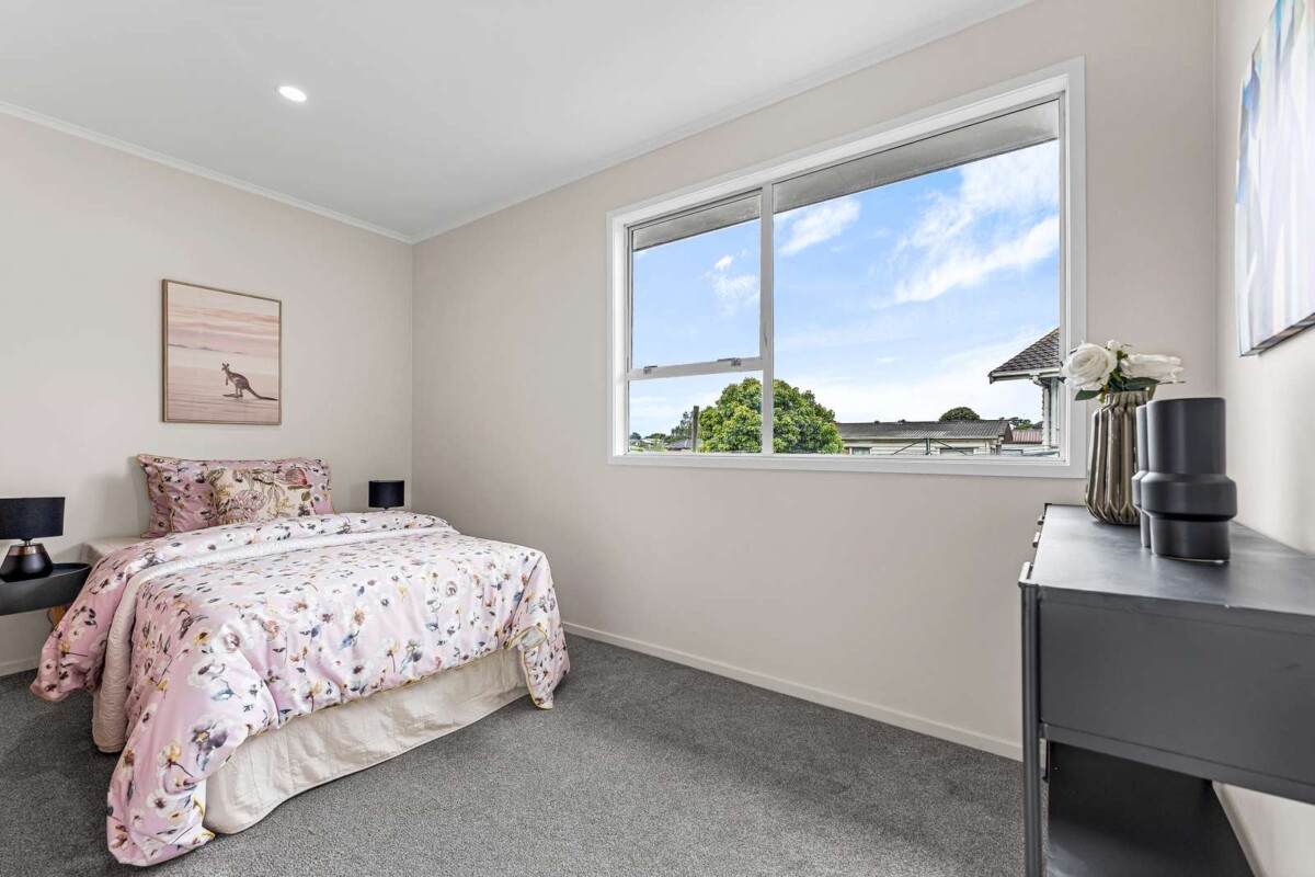 Fully Renovated, 43 Zelda Avenue Clover Park, Auckland