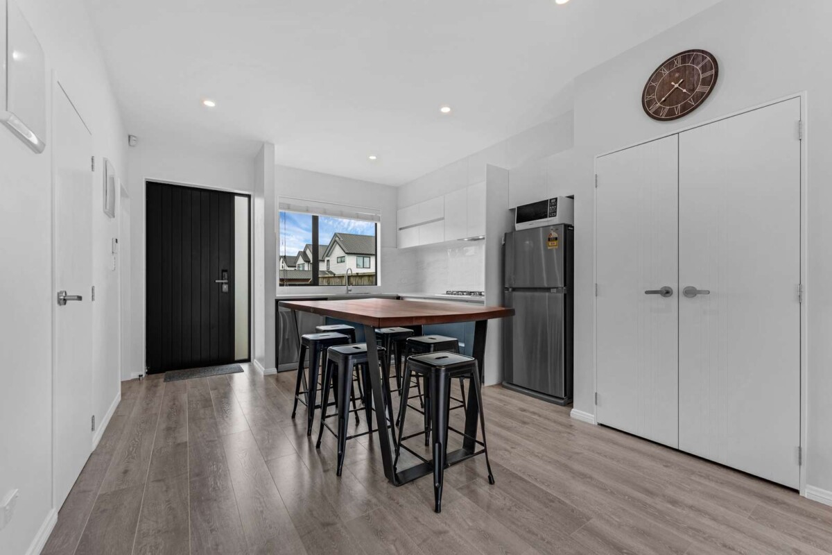 10 Goodfellow Lane Flat Bush, Auckland