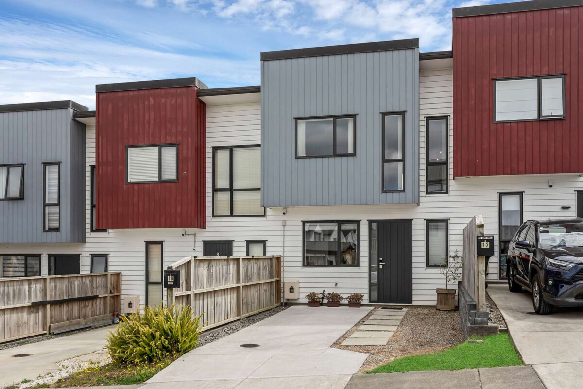 10 Goodfellow Lane Flat Bush, Auckland